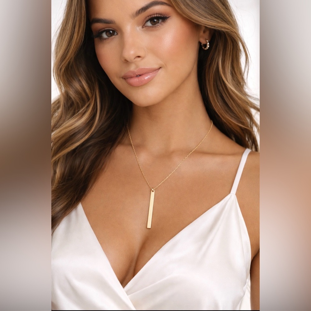 Dainty 17.5" Drop Chain Bar Charm Pendant Goldtone Statement Necklace NEW